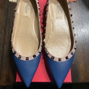 Blue Valentino Garavani Rockstud Flats Size 40 (EU) Size 10 (US)